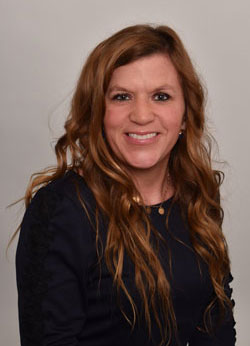 Magali CHAUSSIER, Assistante Générale Middle Office